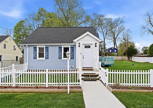 Photo 1 of Sale Pending at 6 Dellacona Rd, Kent, NY 10512 | MLS# 1030255 | Listing updated on 2026-08-25