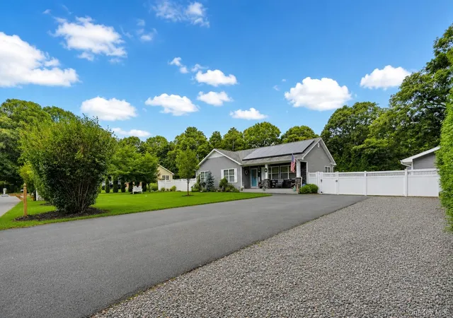 Photo 3 of Sale Pending at 22 Deer Ave, Brookhaven, NY 11953 | MLS# 1030258 | Listing updated on 2026-08-22