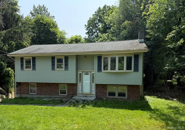 1st image of 246 Skyline Dr, Woodbury, NY 10930 | MLS# 1030332