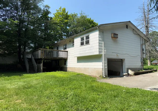 43rd image of 246 Skyline Dr, Woodbury, NY 10930 | MLS# 1030332