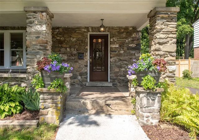 3rd image of 46 N Parsonage St, Rhinebeck, NY 12572 | MLS# 1030333