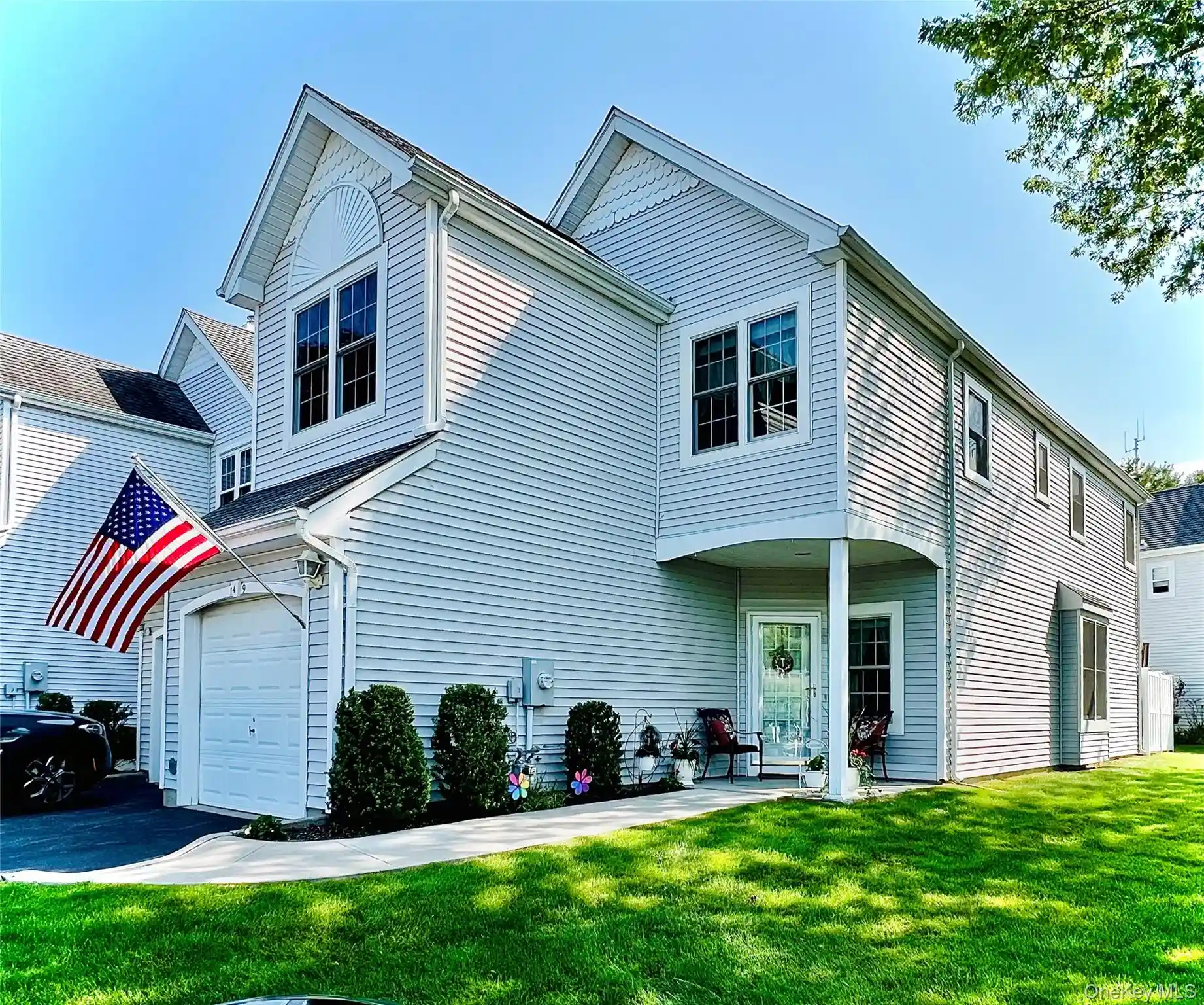 Listing Photo 1 - Condo for sale in 149 Windward Ct S located at 149 Windward Ct S, Brookhaven, NY 11777 - Unit 149 Windward Ct S