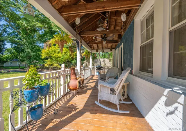 Photo 3 of Sale Pending at 5 Cedar Grv Ter, Brookhaven, NY 11953 | MLS# 1030369 | Listing updated on 2026-08-14