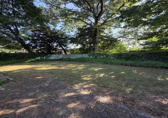 Photo 7 of Single family home for sale at 1279 Forest Ave, Hempstead, NY 11510 | MLS# 1030376 | Listing updated on 2026-08-10