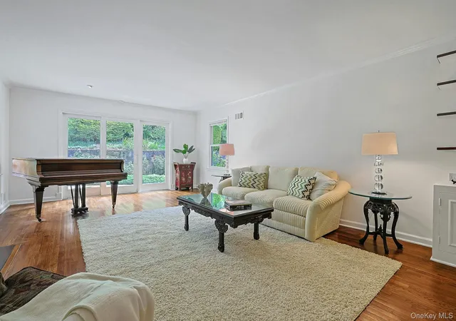 4th image of 44 Ramona, New Rochelle, NY 10804 | MLS# 1030406
