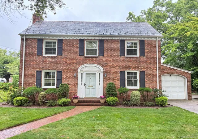 Photo 1 of Single family home for sale at 8 Orchid St, Hempstead, NY 11001 | MLS# 1030429 | Listing updated on 2026-10-08