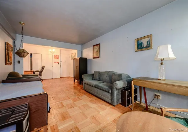 Listing Photo 5 - Condo for sale in building located at 33-44 93Rd St, New York, NY 11372 - Unit #1-P