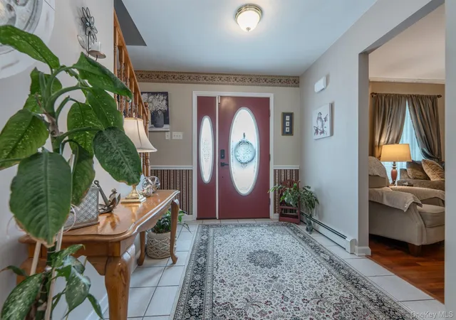 Photo 3 of Sale Pending at 188 Rogers St, Esopus, NY 12487 | MLS# 1030460 | Listing updated on 2026-10-02