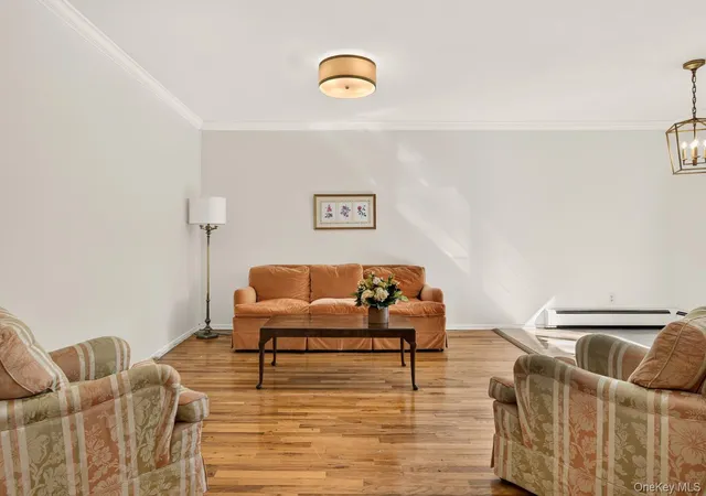 Photo 4 of Sale Pending at 200 Lexington #1F, Oyster Bay, NY 11771 | MLS# 1030473 | Listing updated on 2026-08-24