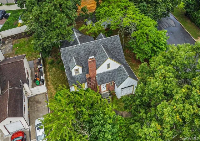 Photo 4 of Sale Pending at 55 Andrews Ave, Hempstead, NY 11575 | MLS# 1030486 | Listing updated on 2026-08-19