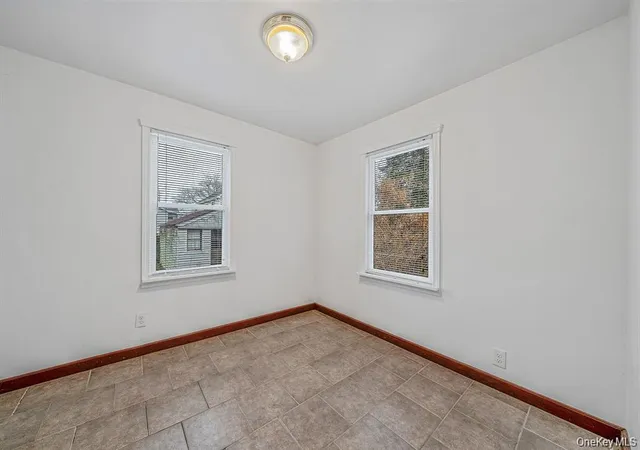 Photo 4 of Single family home for sale at 8 Eastern Concourse, Babylon, NY 11701 | MLS# 1030515 | Listing updated on 2026-09-08