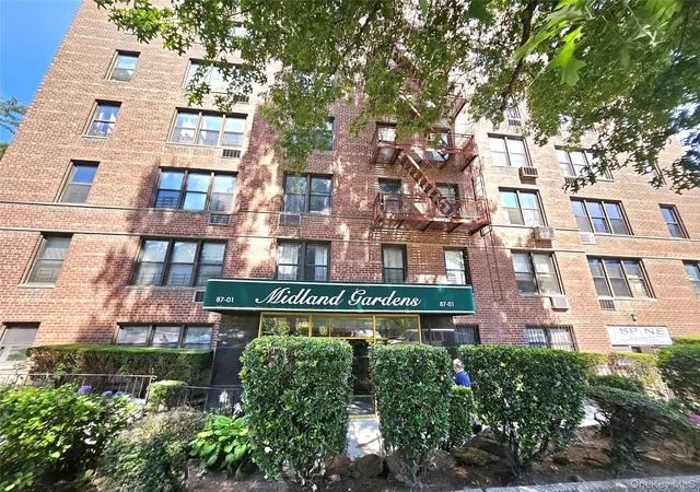 1st image of 87 01 Midland Pkwy #7D, New York, NY 11432 | MLS# 1030534