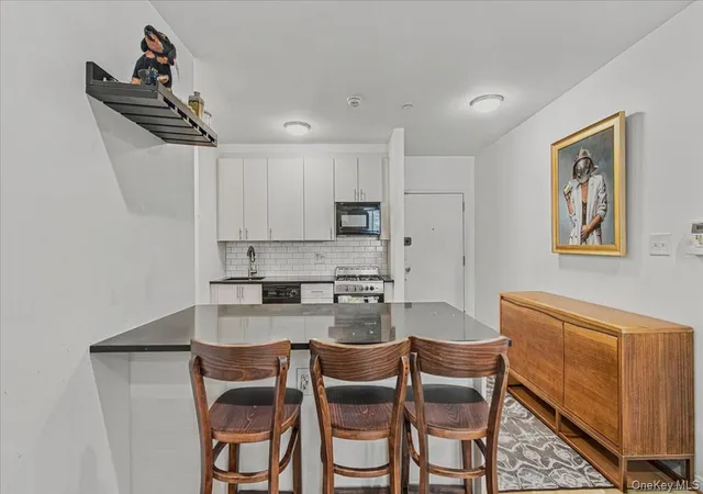 Listing Photo 4 - Condo for sale in building located at 2231 62Nd St, New York, NY 11204 - Unit #1A