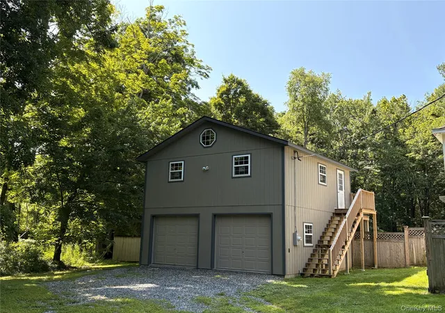 3rd image of 155 Pumpkin Hollow Rd N, Hillsdale, NY 12529 | MLS# 1030579
