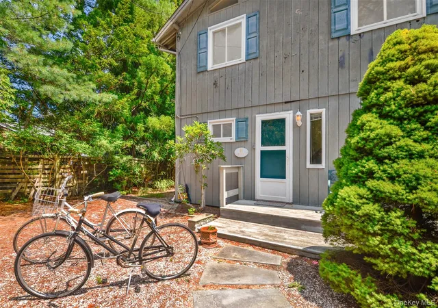 1st image of 11 Devon Rd, East Hampton, NY 11930 | MLS# 1030583