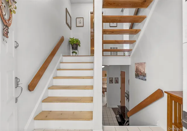 4th image of 59 Chester Ln, Clarkstown, NY 10954 | MLS# 1030597