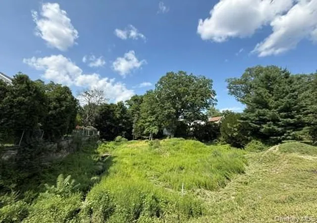 Photo 1 of Land for sale at 806 Bay St, Peekskill, NY 10566 | MLS# 1030615 | Listing updated on 2026-07-31