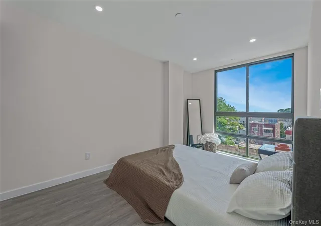 2nd image of 43-30 52 Nd St, New York, NY 11377