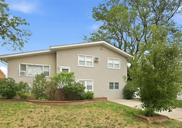Photo 2 of Sale Pending at 228 Island Pkwy W, Hempstead, NY 11558 | MLS# 1030642 | Listing updated on 2026-08-11