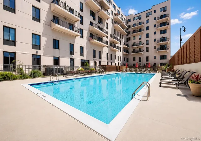 Photo 1 of Condo for sale at 100 Broadway W #4T, Long Beach, NY 11561 | MLS# 1030669 | Listing updated on 2026-08-16