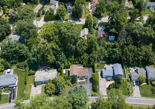5th image of 457 Pinebrook Blvd, New Rochelle, NY 10804 | MLS# 1030675