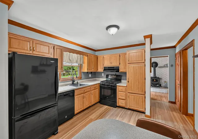 5th image of 12 Emerson Dr, Blooming Grove, NY 10992 | MLS# 1030698