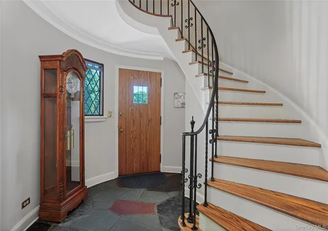 Photo 2 of Sale Pending at 13 Craven Ln, White Plains, NY 10605 | MLS# 1030705 | Listing updated on 2026-08-14