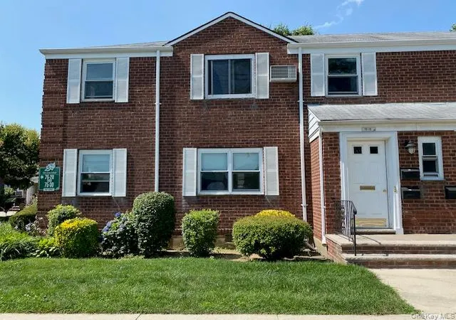 Condo for sale at 75-18 263rd #G-1, Glen Oaks, NY 11004 | MLS# 1030714