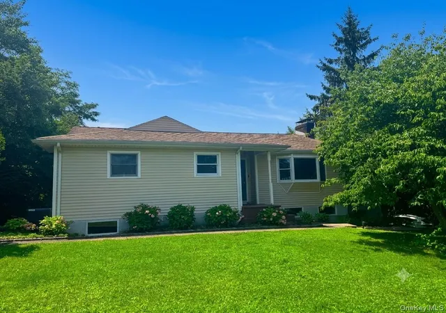 Photo 1 of Sale Pending at 162 Florence Ave, Mount Pleasant, NY 10594 | MLS# 1030715 | Listing updated on 2026-08-27