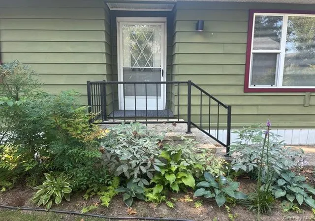 1st image of 1661 Old Country Rd #17, Riverhead, NY 11901 | MLS# 1030728