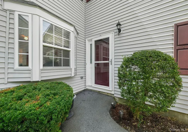 Photo 3 of Condo for sale at 213 Eagleton Dr, Monroe, NY 10950 | MLS# 1030733 | Listing updated on 2026-08-28