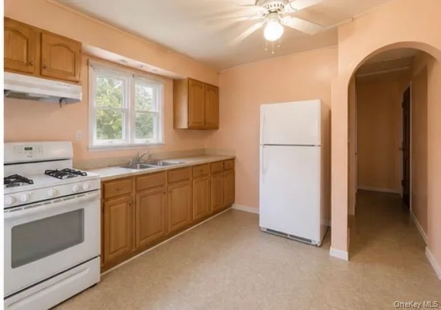 Photo 3 of Single family home for sale at 1718 N Gardiner Dr, Islip, NY 11706 | MLS# 1030738 | Listing updated on 2026-08-06
