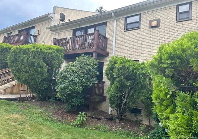 38th image of 175 Sneden Pl #175, Ramapo, NY 10977 | MLS# 1030744