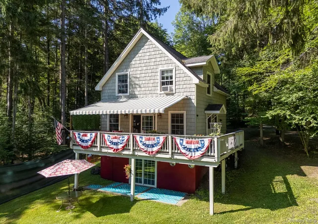 Photo 1 of Single family home for sale at 41 W Shore Dr, Deposit, NY 13754 | MLS# 1030776 | Listing updated on 2026-09-04