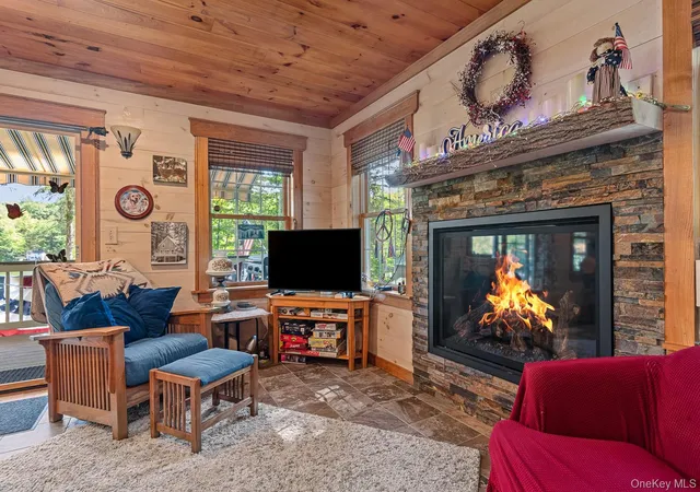 Photo 5 of Single family home for sale at 41 W Shore Dr, Deposit, NY 13754 | MLS# 1030776 | Listing updated on 2026-09-04