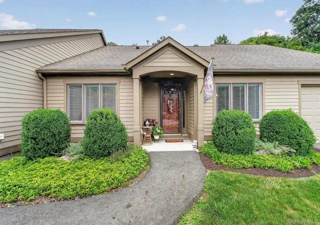 Photo 1 of Sale Pending at 904 Heritage Hills #B, Somers, NY 10589 | MLS# 1030777 | Listing updated on 2026-08-25