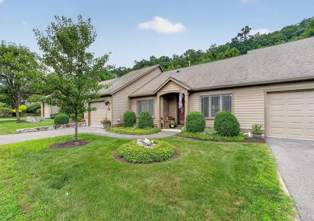 Photo 2 of Sale Pending at 904 Heritage Hills #B, Somers, NY 10589 | MLS# 1030777 | Listing updated on 2026-08-25