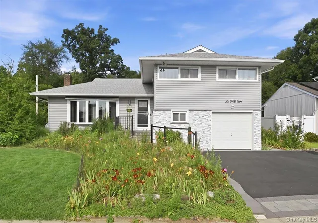 Photo 2 of Sale Pending at 658 Richmond Rd, Hempstead, NY 11554 | MLS# 1030787 | Listing updated on 2026-08-11