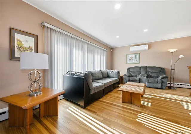 Photo 4 of Sale Pending at 658 Richmond Rd, Hempstead, NY 11554 | MLS# 1030787 | Listing updated on 2026-08-11