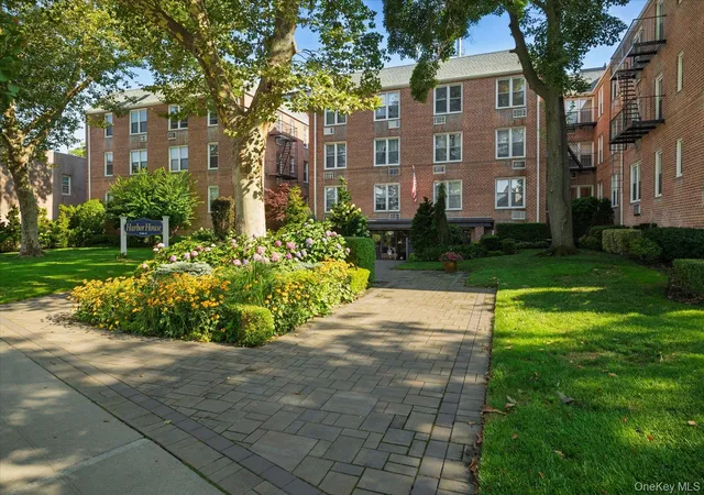 Photo 1 of Sale Pending at 16 Main St #2G, Hempstead, NY 11518 | MLS# 1030790 | Listing updated on 2026-08-07
