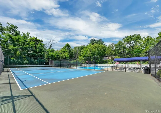 Listing Photo 2 - Condo for sale in building located at 9 Heritage Dr, Monroe, NY 10926 - Unit #A