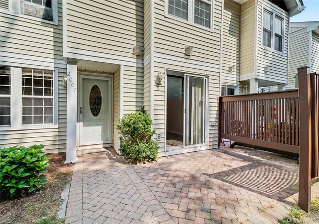 Photo 4 of Sale Pending at 2007 Whispering Hills, Chester Town, NY 10918 | MLS# 1030827 | Listing updated on 2026-09-02