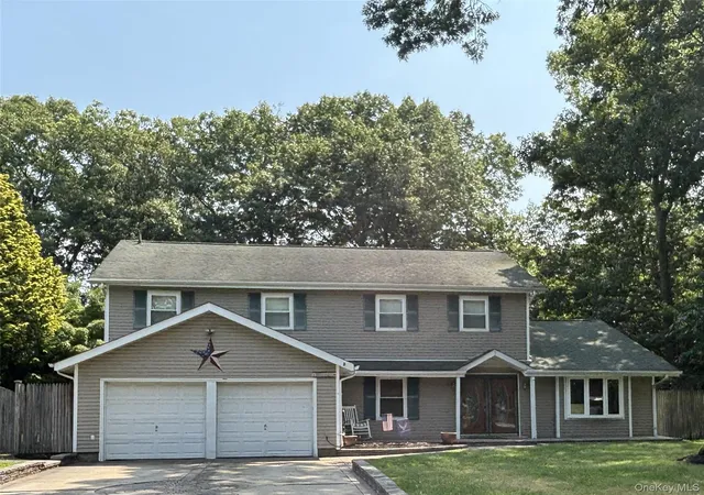 Photo 1 of Single family home for sale at 15 Sandy Ct, Brookhaven, NY 11755 | MLS# 1030830 | Listing updated on 2026-08-29