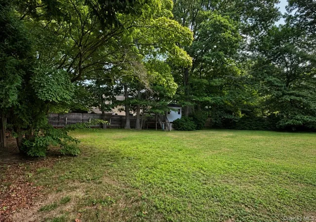 Photo 29 of Single family home for sale at 15 Sandy Ct, Brookhaven, NY 11755 | MLS# 1030830 | Listing updated on 2026-08-29