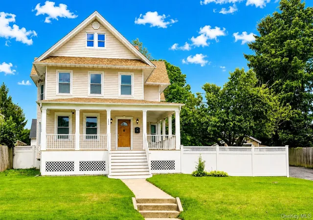 Photo 1 of Single family home for sale at 283 Harrison Ave, Harrison, NY 10528 | MLS# 1030849 | Listing updated on 2026-08-17