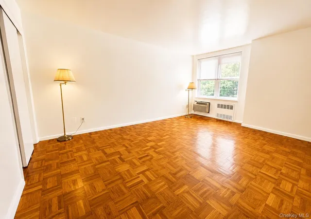 Photo 4 of House for sale at 67-50 Thornton Pl #1D, New York, NY 11375 | MLS# 1030856 | Listing updated on 2026-10-01