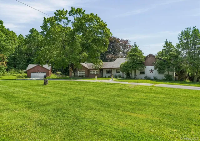 Photo 2 of Single family home for sale at 130 Cromwell Hl Rd, Monroe, NY 10950 | MLS# 1030858 | Listing updated on 2026-08-19