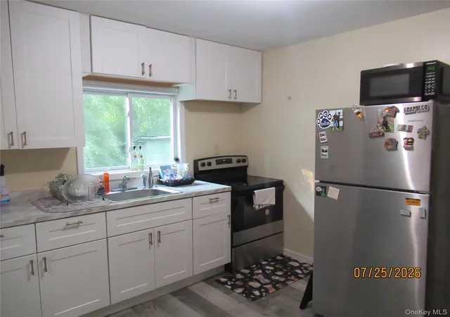 Photo 5 of Single family home for sale at 5 Point O Pine, Blooming Grove, NY 10950 | MLS# 1030864 | Listing updated on 2026-07-30