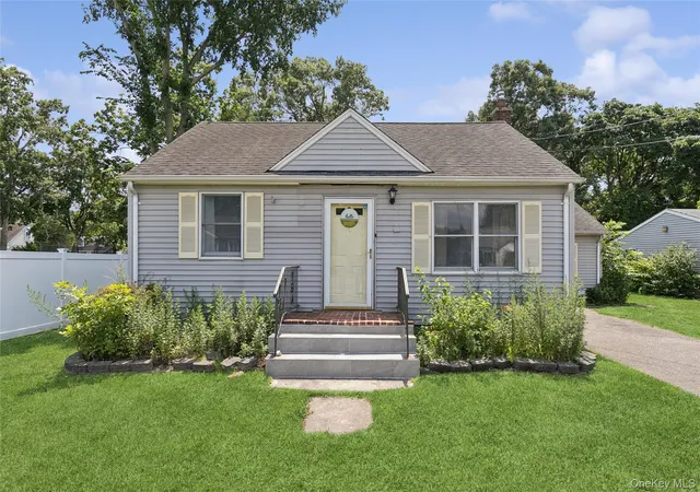 Photo 1 of Sale Pending at 8 Beecher Ave, Islip, NY 11730 | MLS# 1030879 | Listing updated on 2026-08-27