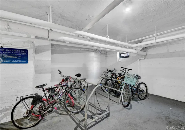 Listing Photo 2 - Condo for sale in building located at 210 Martine Ave, White Plains, NY 10601 - Unit #5F